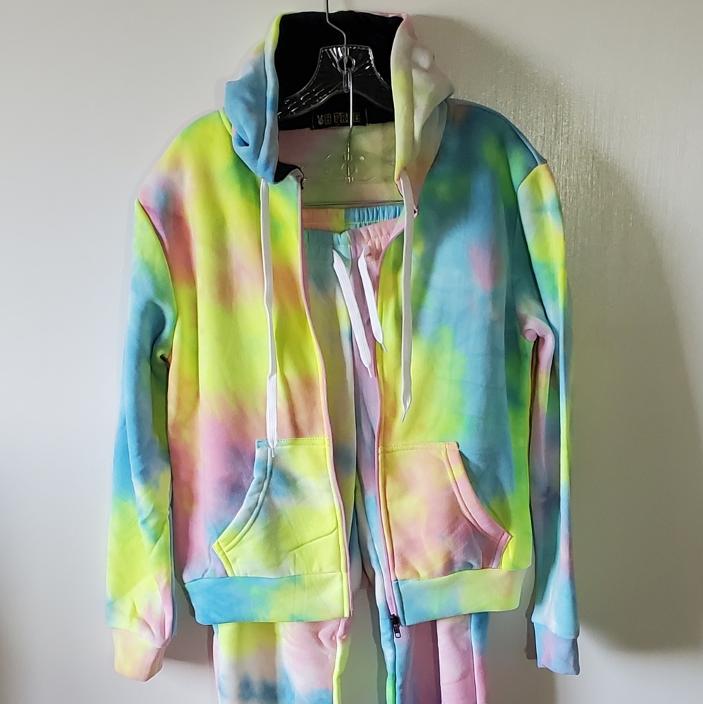 Pink Tie Dye Sweat Suit NWOT